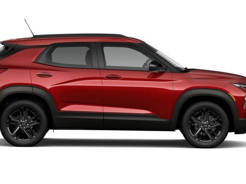 New 2026 Chevrolet TrailBlazer LT FWD image 5