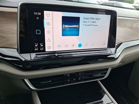 New 2026 Volkswagen Atlas SE AWD/4WD image 9