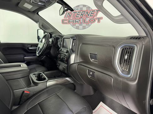 Used 2022 Chevrolet Silverado 2500 LTZ w/ Z71 Chrome Sport Edition AWD/4WD image 12