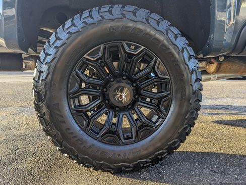 Used 2025 Chevrolet Silverado 2500 LTZ w/ Trail Boss Package image 58