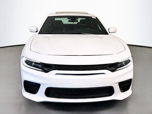Used 2020 Dodge Charger SXT w/ Leather Interior Group image 2