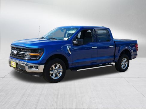 Used 2025 Ford F150 XLT w/ Equipment Group 301A Standard AWD/4WD image 3