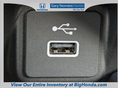 Used 2024 Honda HR-V Sport image 29