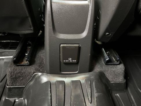 Used 2019 Buick Encore Essence w/ Safety Package II AWD/4WD image 13