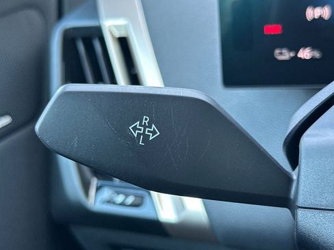 Used 2026 BMW iX xDrive45 image 34