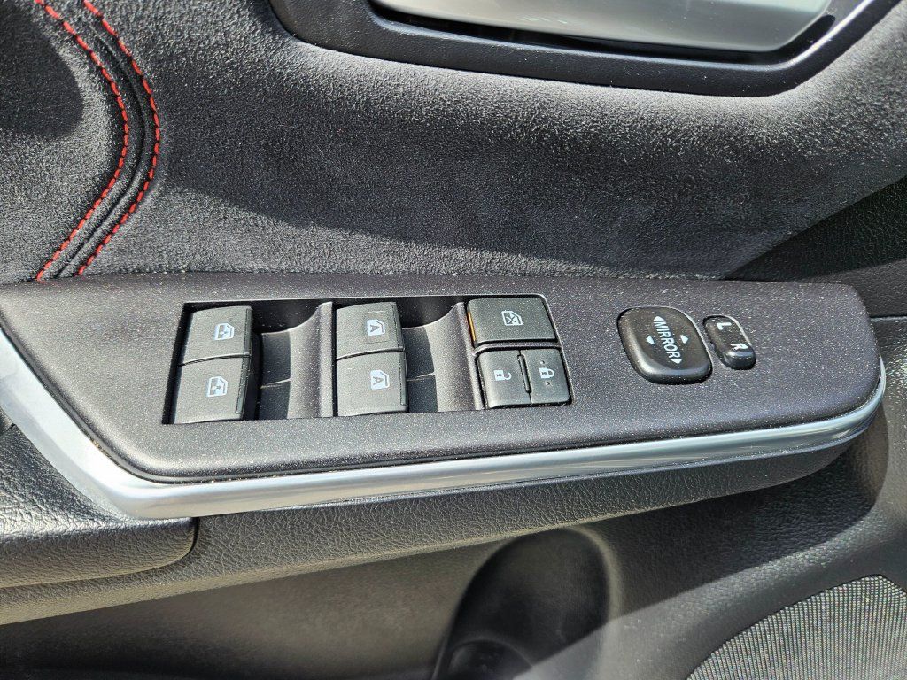 Used 2016 Toyota Camry XSE w/ Advanced Technology Package FWD image 26