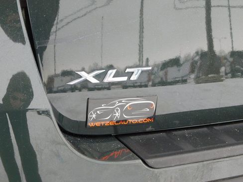 Used 2023 Ford Explorer XLT image 49