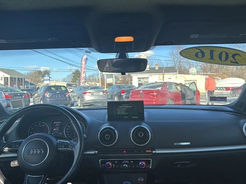 Used 2016 Audi A3 2.0T Premium image 22