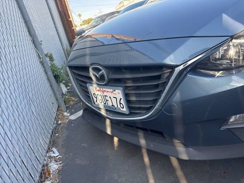 Used 2015 MAZDA MAZDA3 i Sport FWD image 1