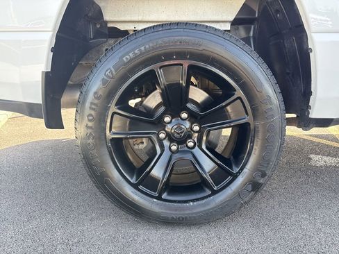 Used 2021 RAM 1500 Big Horn AWD/4WD image 12