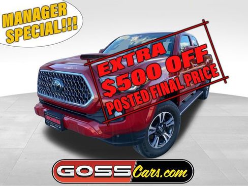 Used 2019 Toyota Tacoma TRD Sport image 1