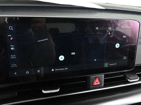 New 2026 Kia Carnival LXS image 5