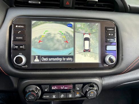 Used 2024 Nissan Kicks SR w/ SR Premium Package FWD image 23