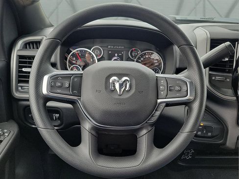 New 2026 RAM 2500 Tradesman AWD/4WD image 12