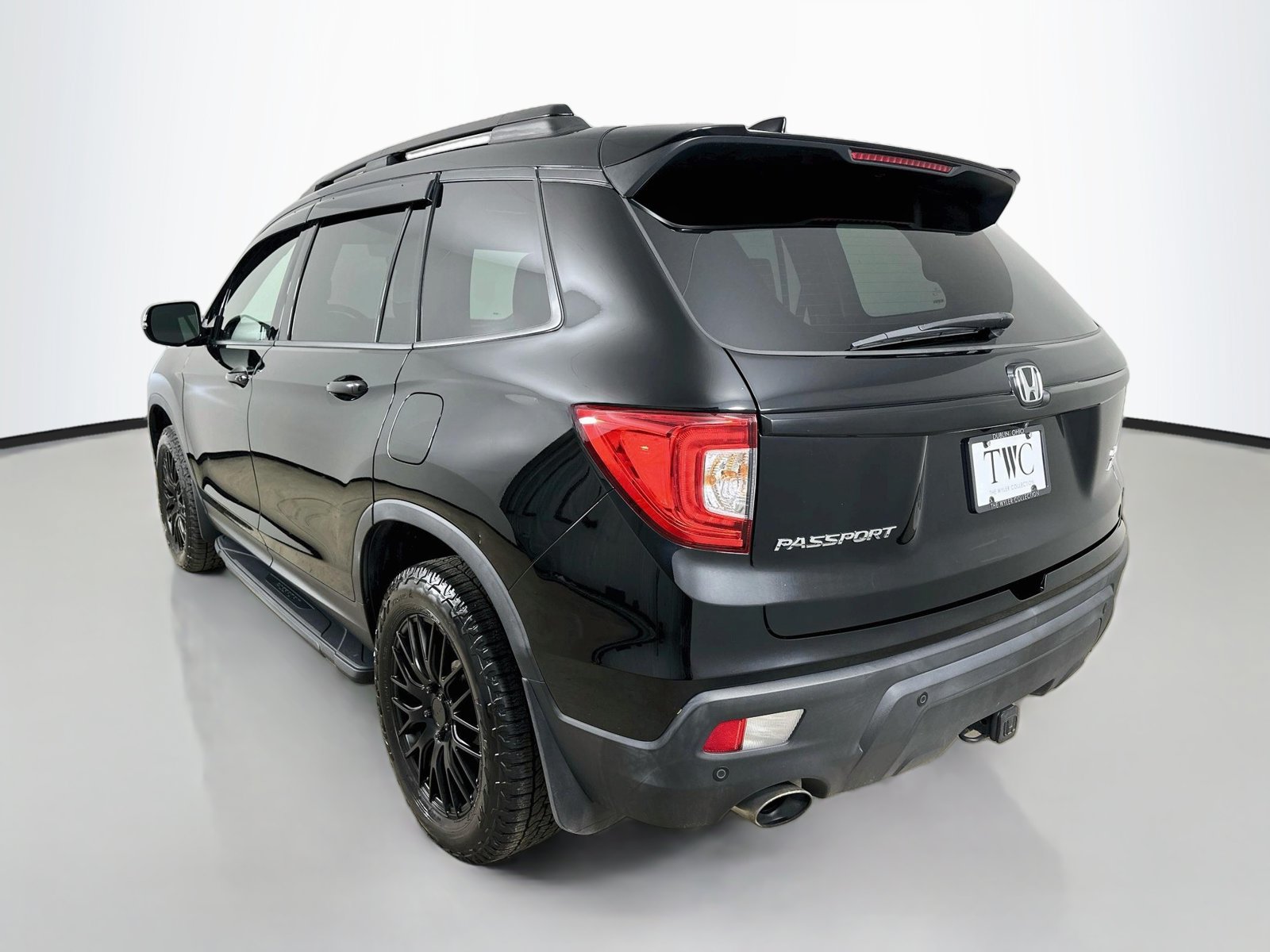 Used 2021 Honda Passport Elite image 7