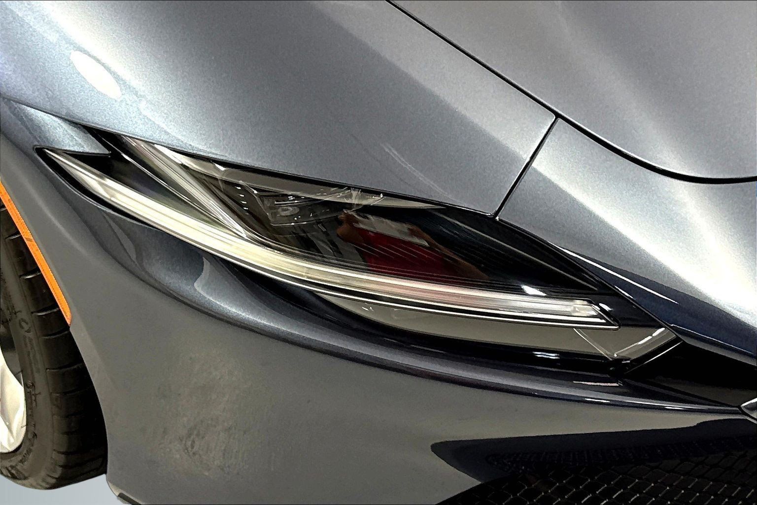 Used 2024 Ferrari Roma Spider RWD image 29