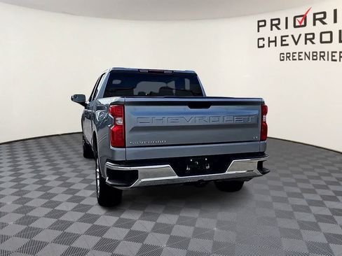 Used 2024 Chevrolet Silverado 1500 LT AWD/4WD image 7
