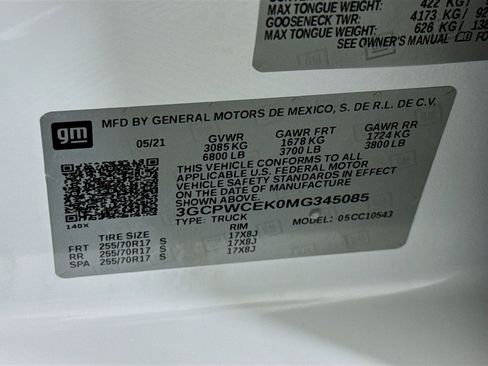 Used 2021 Chevrolet Silverado 1500 LT RWD image 37