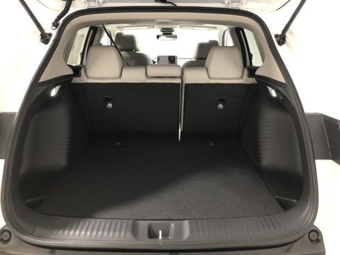 New 2026 Honda HR-V EX-L image 8
