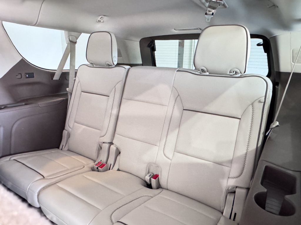 Certified 2023 GMC Yukon XL Denali w/ Denali Reserve Package AWD/4WD image 14