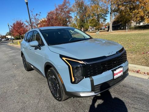 New 2026 Kia Sportage S image 24