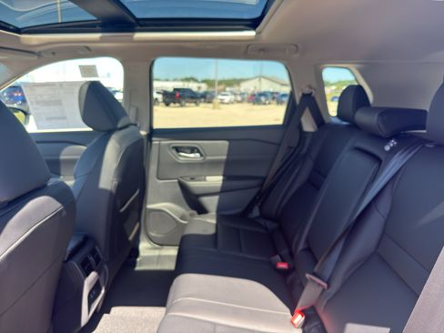 New 2026 Nissan Rogue Dark Armor AWD/4WD image 31