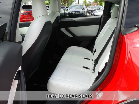 Used 2021 Tesla Model Y Long Range AWD/4WD image 8
