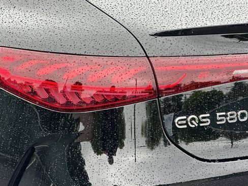 New 2026 Mercedes-Benz EQS 580 4MATIC Sedan image 12