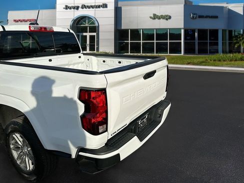 Used 2024 Chevrolet Colorado LT w/ LT Convenience Package image 5