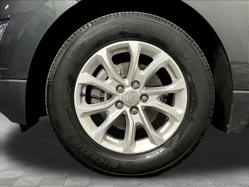 Used 2020 Chevrolet Equinox LT w/ Driver Convenience Package FWD image 33