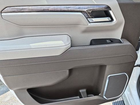 Certified 2026 Chevrolet Silverado 1500 LTZ w/ LTZ Convenience Package II AWD/4WD image 23