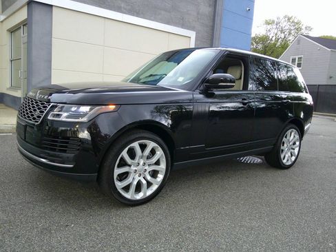 Used 2018 Land Rover Range Rover HSE AWD/4WD image 8