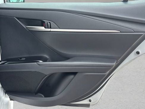 Used 2026 Toyota Camry SE w/ Multimedia Upgrade Package FWD image 15