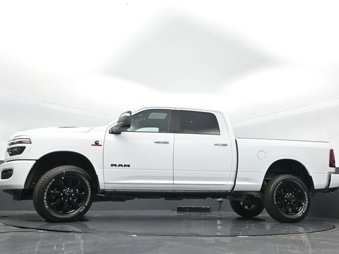 New 2025 RAM 2500 Laramie image 35