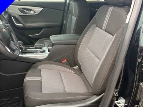 New 2026 Chevrolet Blazer LT w/ Convenience Package FWD image 12