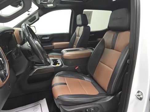 Certified 2021 Chevrolet Silverado 1500 High Country w/ Technology Package image 22