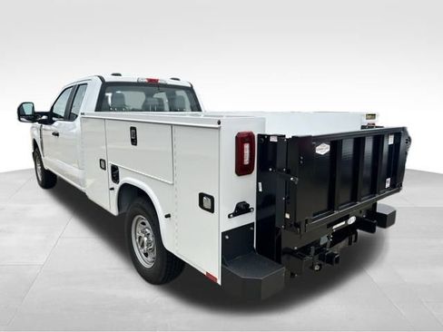 New 2025 Ford F250 XL w/ XL Chrome Package image 15