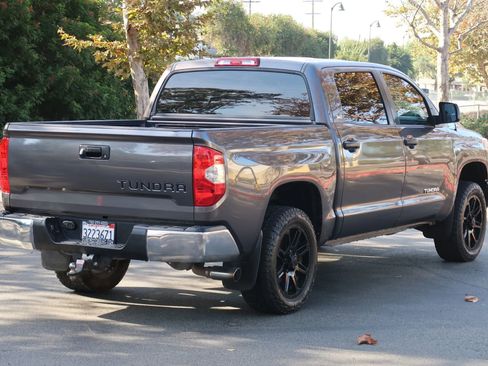 Used 2016 Toyota Tundra SR5 image 5