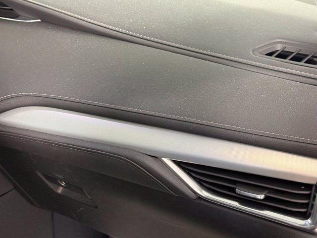 Used 2020 Cadillac XT4 Premium Luxury AWD/4WD image 35