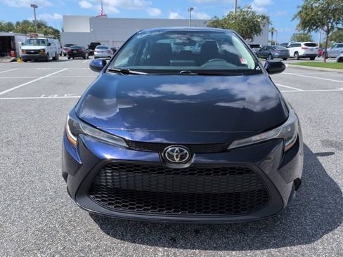 Certified 2022 Toyota Corolla LE FWD image 9