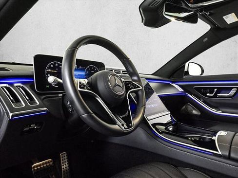 Used 2023 Mercedes-Benz S 500 4MATIC image 10