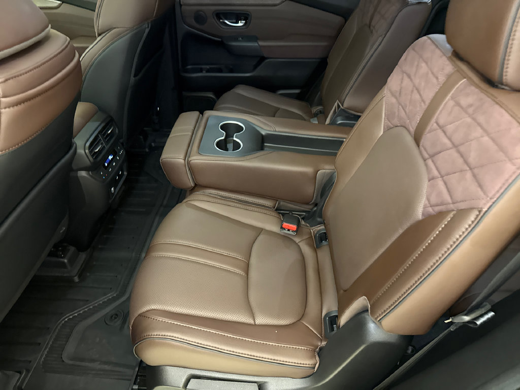 New 2026 Honda Pilot Elite image 18