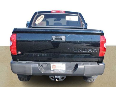 Certified 2019 Toyota Tundra SR5 image 5