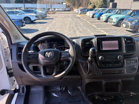 Used 2022 RAM ProMaster 2500 image 19