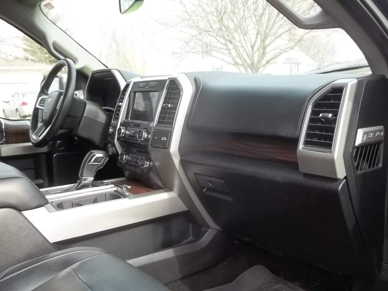 Used 2017 Ford F150 Lariat AWD/4WD image 6