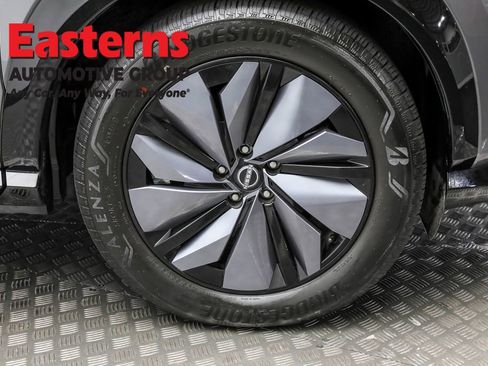 Used 2023 Nissan Ariya FWD image 32