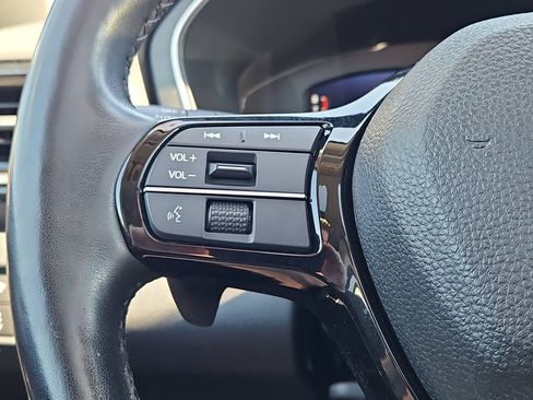 Certified 2023 Honda Pilot Elite image 30