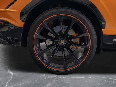 Used 2024 Lamborghini Urus S image 54