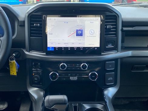 New 2026 Ford F150 XLT w/ XLT Black Appearance Package image 18