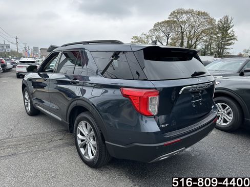 Used 2023 Ford Explorer XLT w/ Equipment Group 202A AWD/4WD image 7
